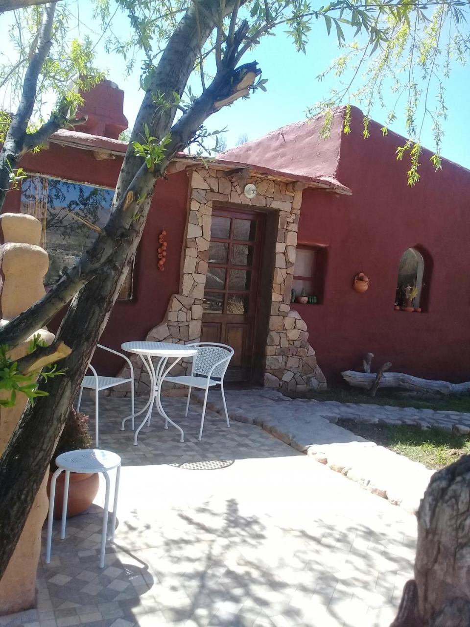 Cabaña El Cardón, pleno campo,a 800 mt del centro Humahuaca Exterior foto